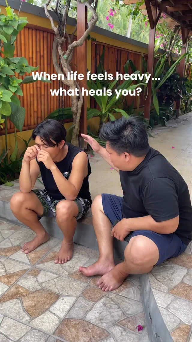 Life is heavy, but salt water is the cure! 🌊✨
.
Follow for more scuba diving content 🤿✨
.
#scubadiver #scubadiving #marinelife #underwater #underwaterlife